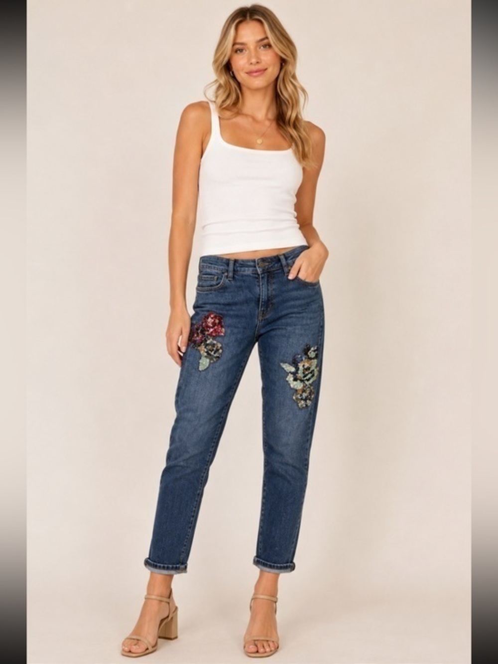 Anthropologie Pilcro Size 26 Slim Boyfriend Jeans Sequin Floral Appliqué
